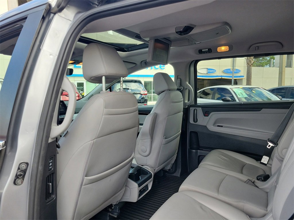 Certified 2023 Honda Odyssey Touring image 15