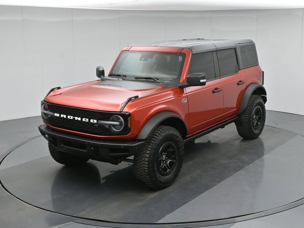 Used 2023 Ford Bronco Wildtrak image 37