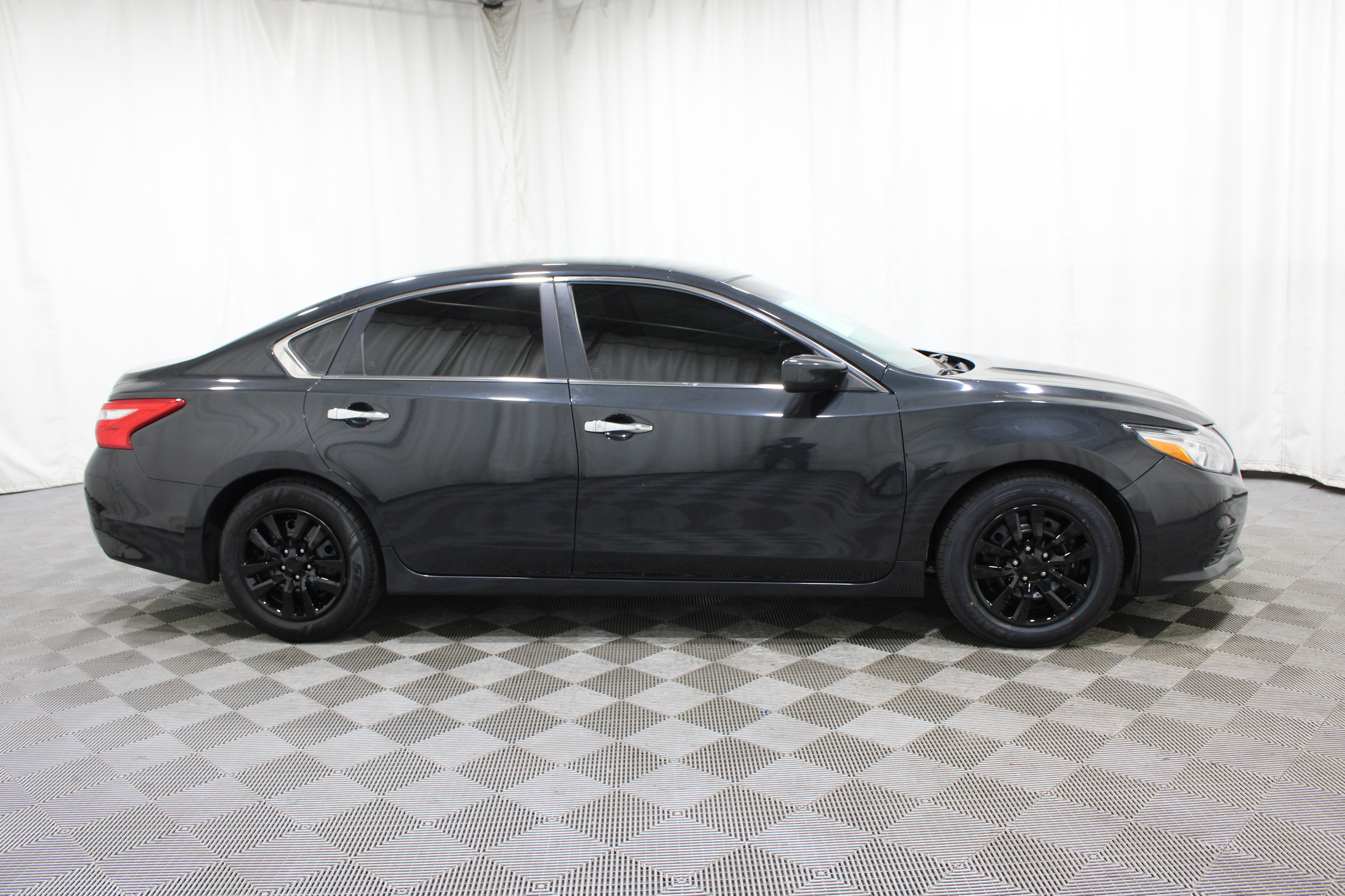 Used 2017 Nissan Altima 2.5 S w/ Power Driver Seat Package image 22