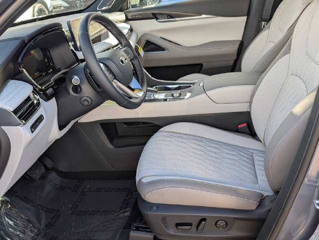 Used 2026 INFINITI QX60 Autograph w/ Dark Cargo Package AWD/4WD image 16