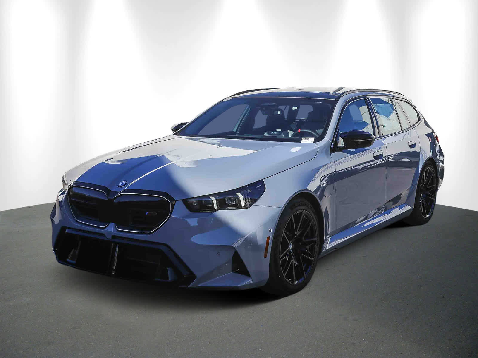 New 2026 BMW M5 Touring image 3