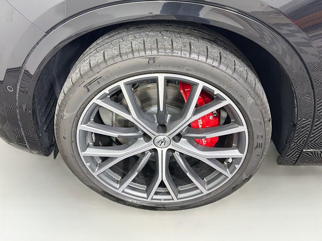 Used 2025 Maserati Grecale GT AWD/4WD image 33