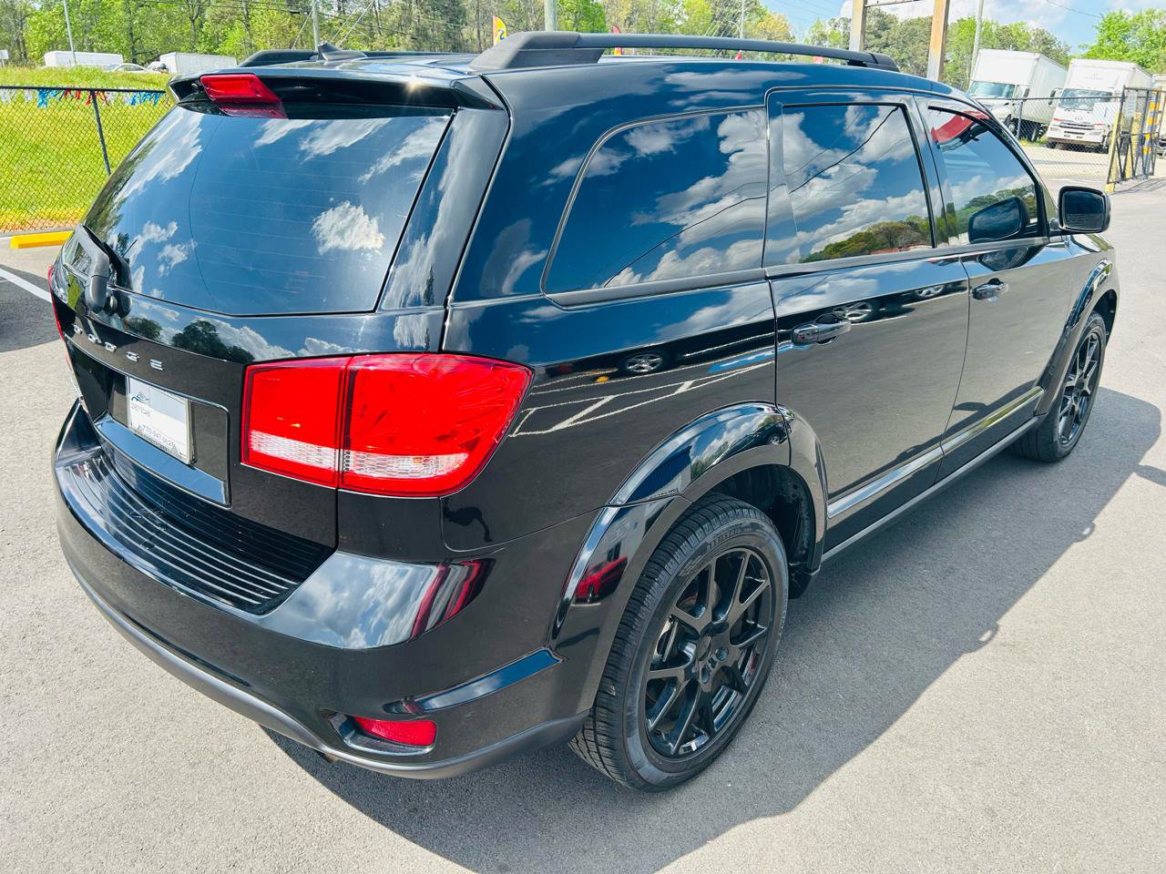 Used 2015 Dodge Journey SXT w/ Flexible Seating Group image 5