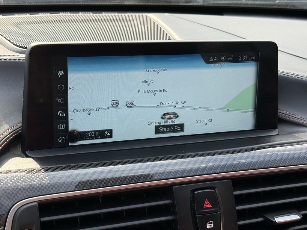 Used 2017 BMW M4 Convertible image 27