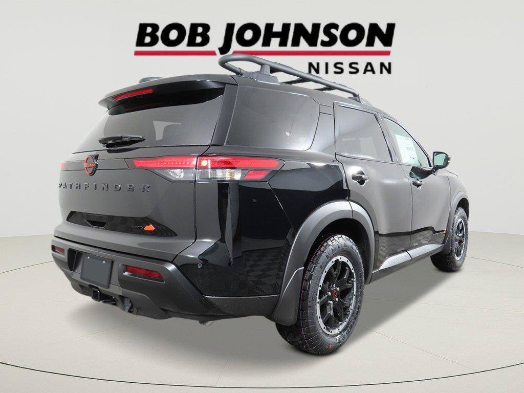 New 2026 Nissan Pathfinder Rock Creek AWD/4WD image 3