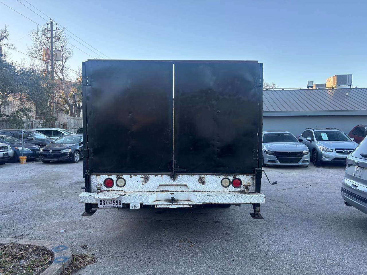 Used 2009 Ford F450 2WD Regular Cab Super Duty image 13