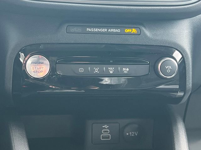 New 2026 Ford Escape SE FWD image 19