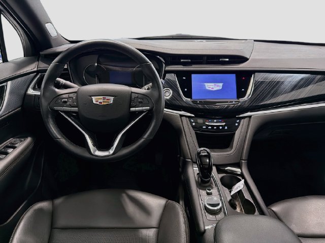 Certified 2024 Cadillac XT6 Premium Luxury w/ LPO, Floor Liner Package AWD/4WD image 21