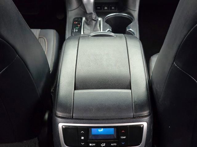 Used 2015 Toyota Highlander Plus image 19