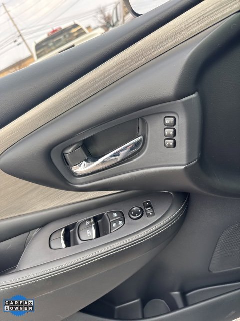 Used 2018 Nissan Murano Platinum w/ Cargo Package image 37