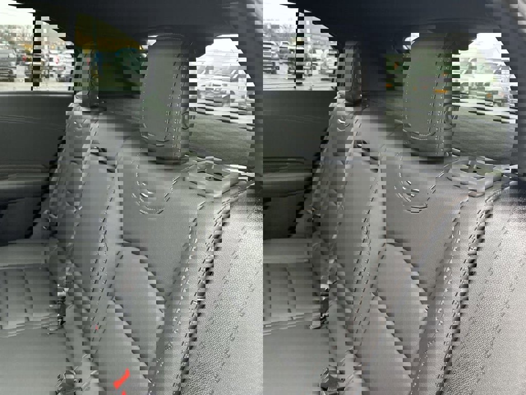 Used 2021 Cadillac XT4 Sport w/ Cold Weather Package image 22