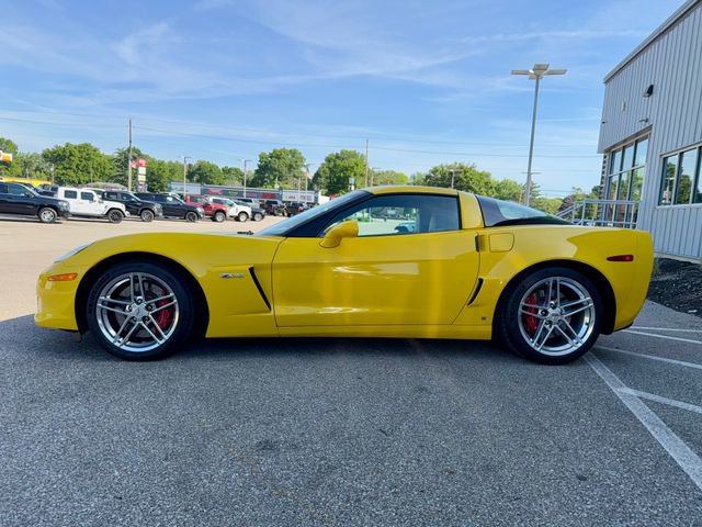 Used 2006 Chevrolet Corvette Z06 w/ Preferred Equipment Group RWD image 4