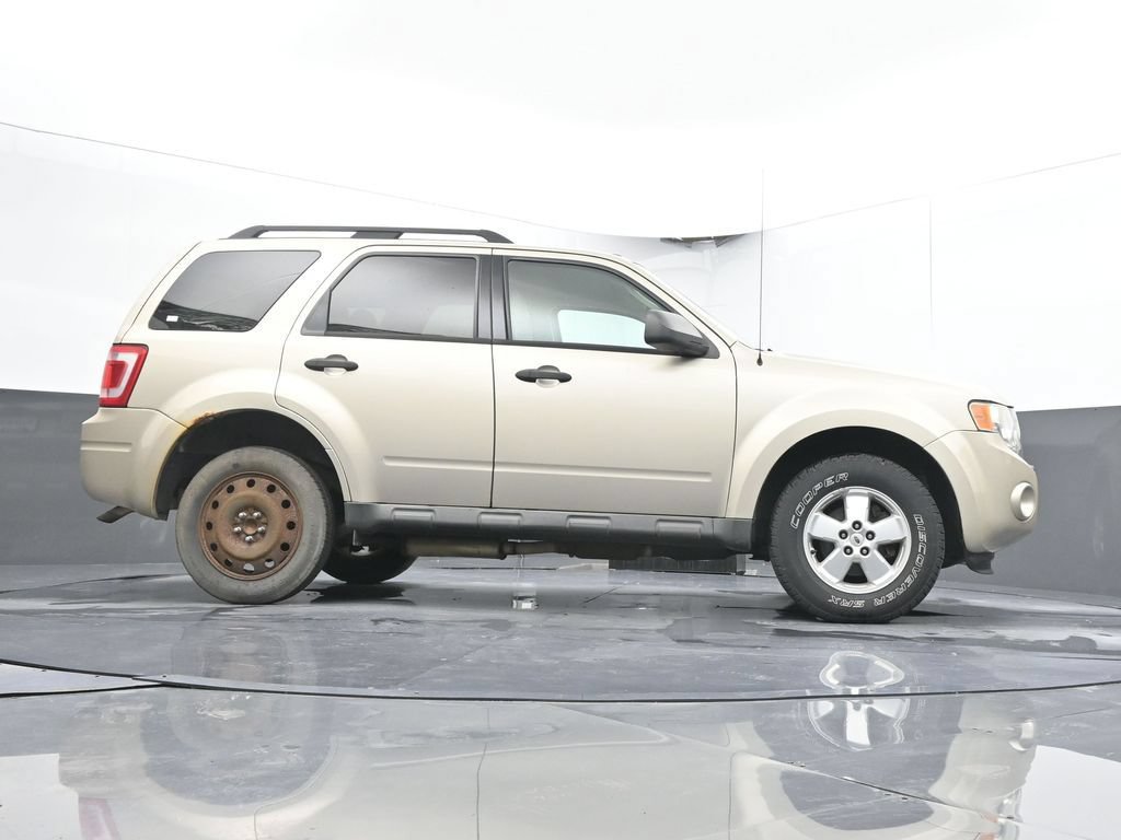 Used 2010 Ford Escape XLT FWD image 33