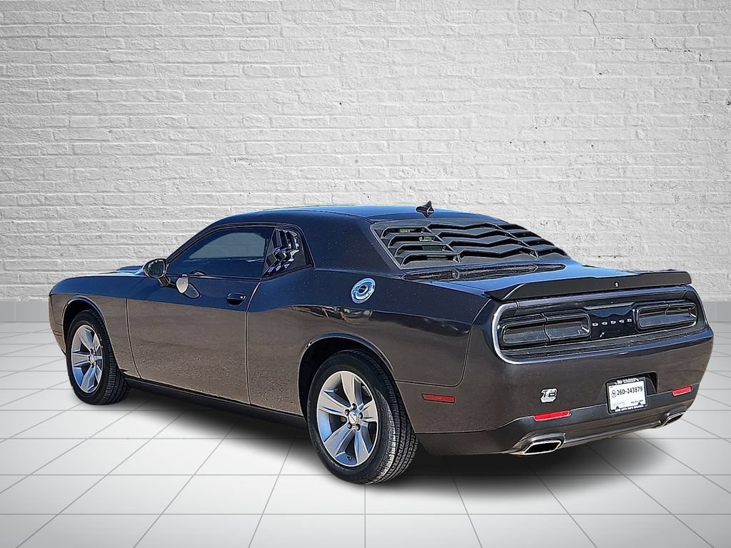 Used 2023 Dodge Challenger SXT RWD image 3