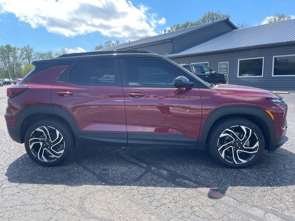 Used 2024 Chevrolet TrailBlazer RS w/ Convenience Package image 8