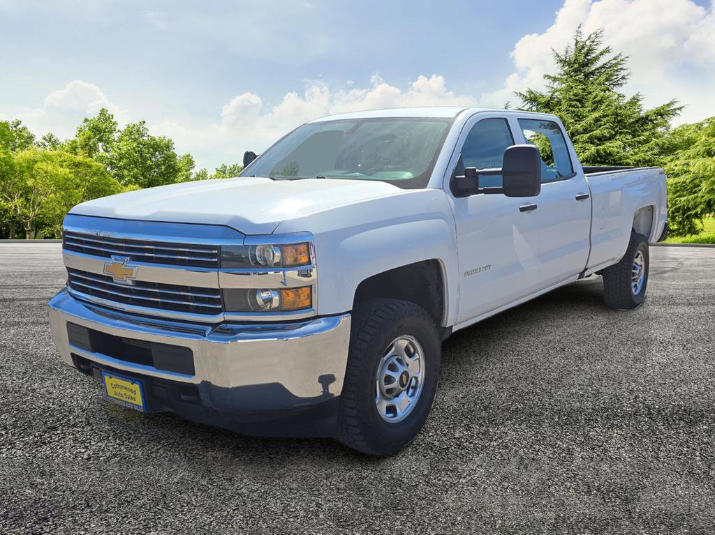 Used 2017 Chevrolet Silverado 2500 W/T AWD/4WD image 3