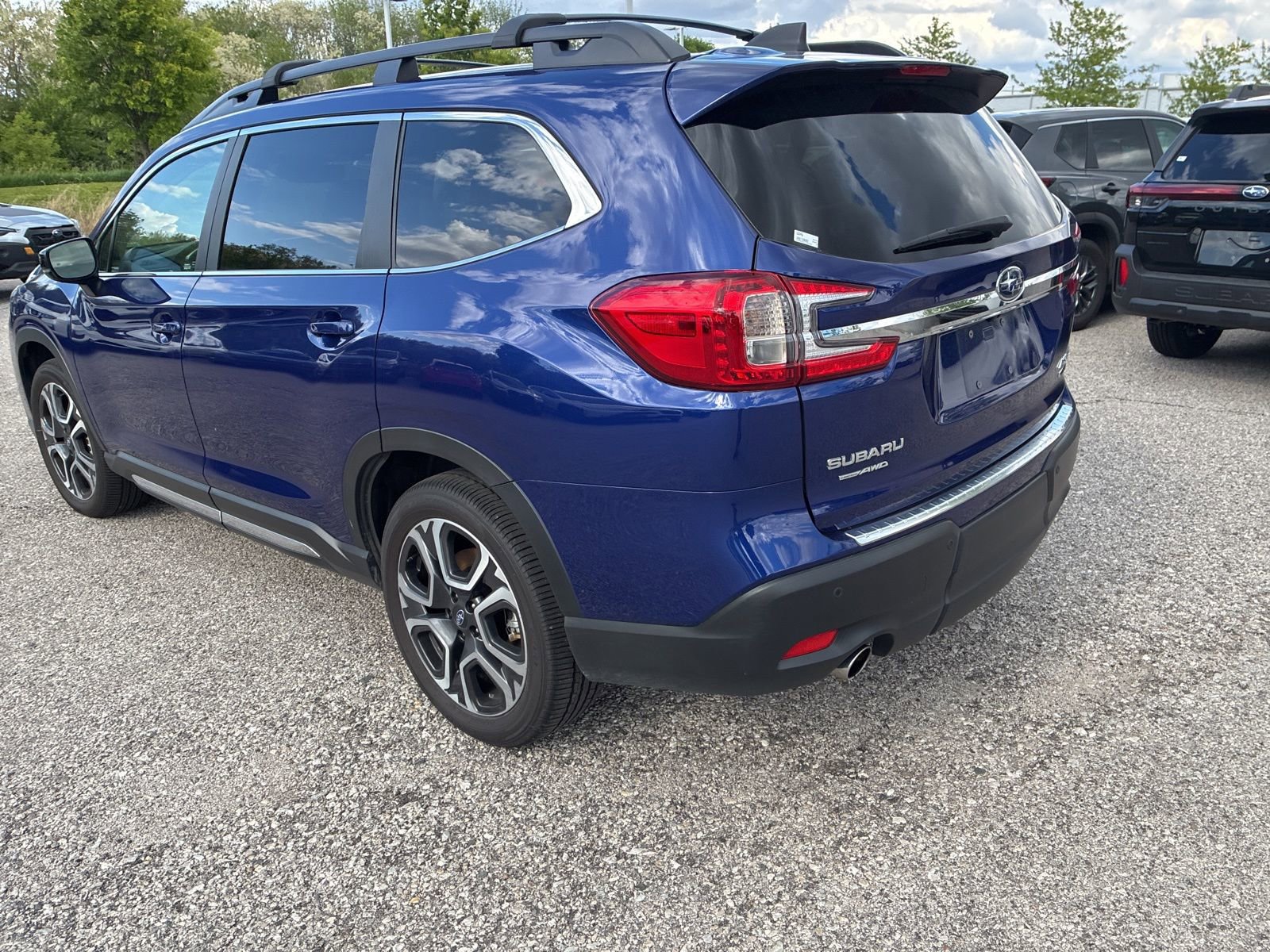 Used 2026 Subaru Ascent Limited AWD/4WD image 30