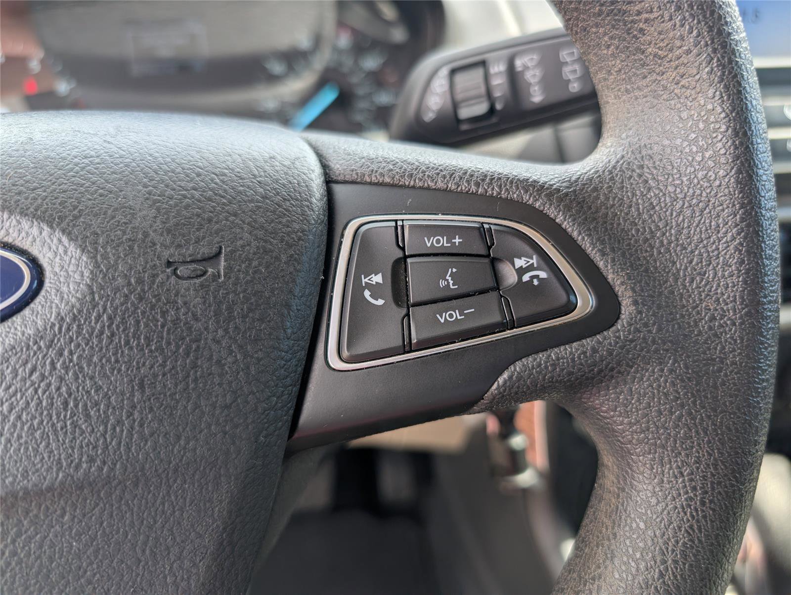 Used 2018 Ford EcoSport S FWD image 25