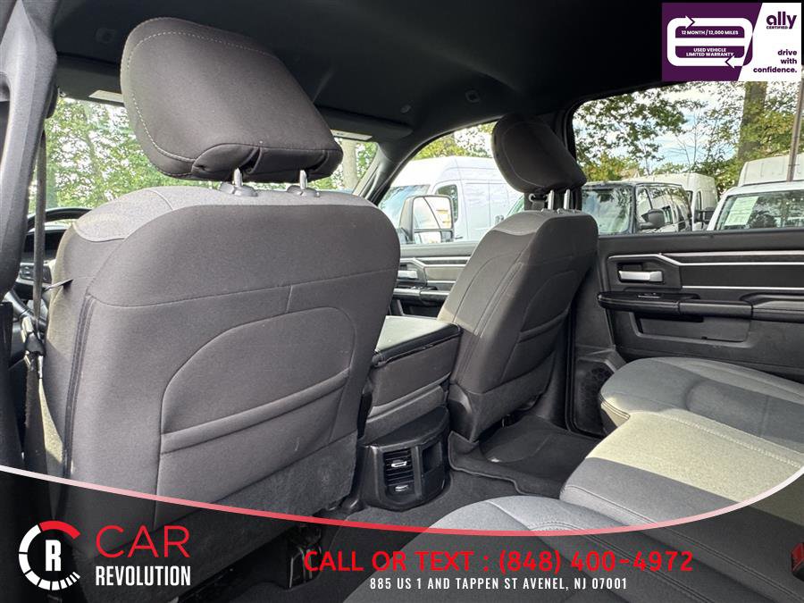Used 2024 RAM 2500 Big Horn AWD/4WD image 44