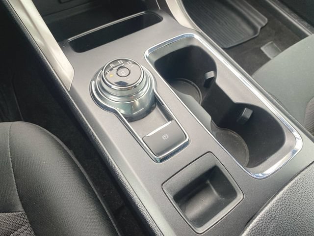 Used 2020 Ford Fusion SE AWD/4WD image 16