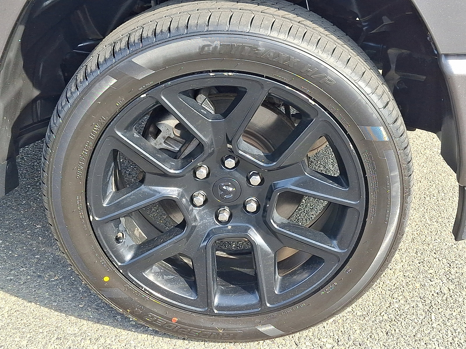 Certified 2023 RAM 1500 Laramie image 9