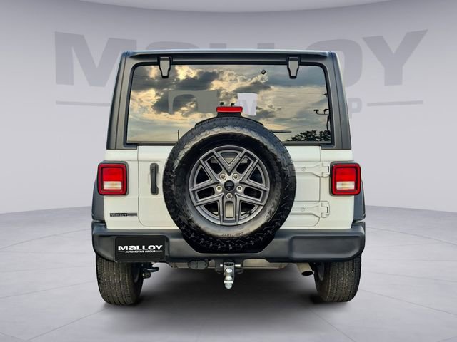 Used 2024 Jeep Wrangler Unlimited Sport AWD/4WD image 4