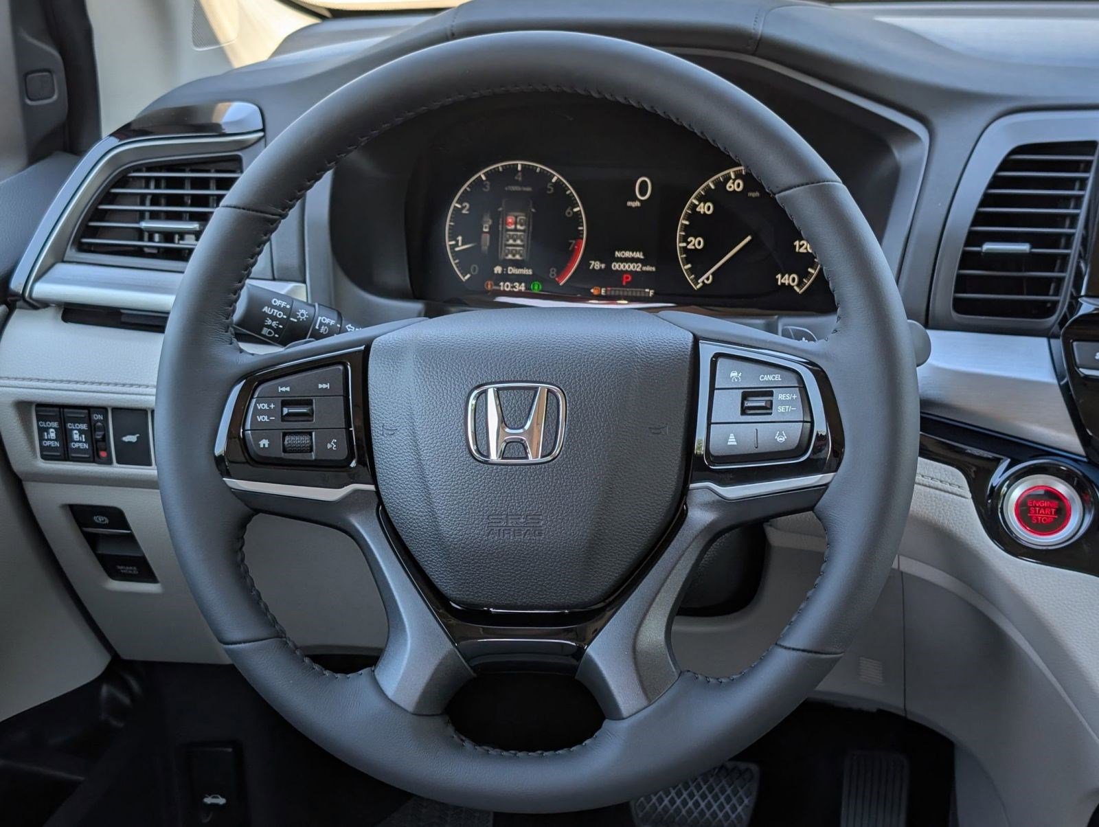 New 2026 Honda Odyssey Touring image 17