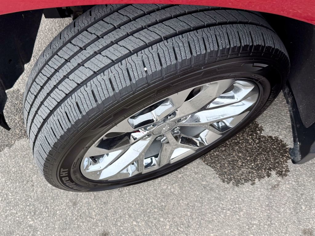 Used 2024 Chevrolet Silverado 1500 LTZ w/ LTZ Convenience Package II image 35