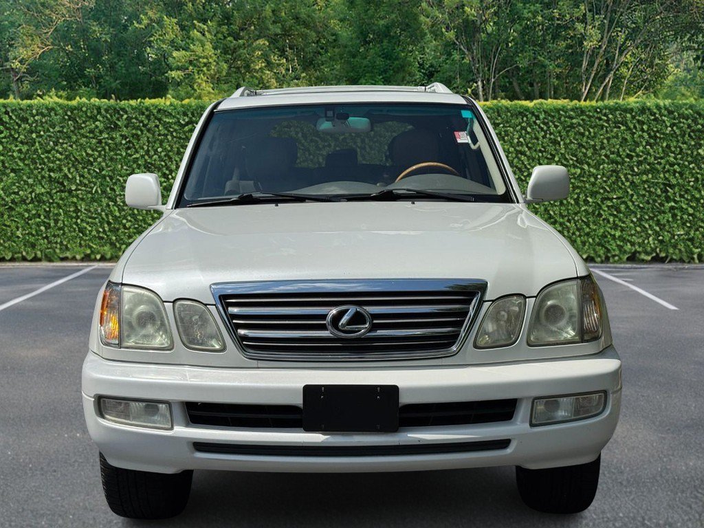 Used 2005 Lexus LX 470 4WD w/ Preferred Accessory Pkg image 7