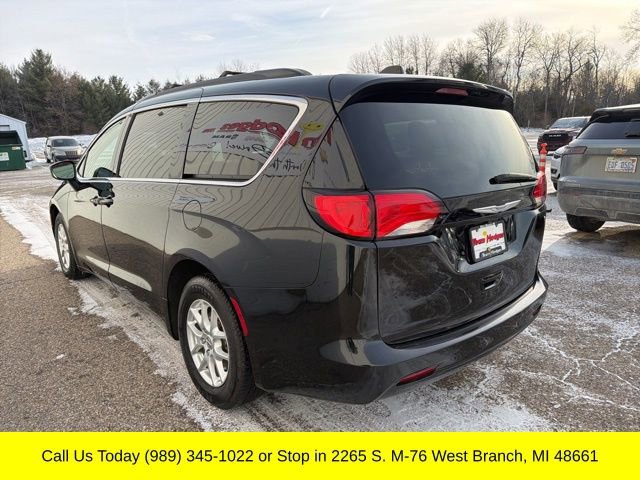 Used 2020 Chrysler Voyager Lxi image 9