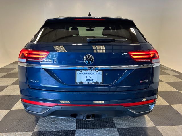 Certified 2022 Volkswagen Atlas Cross Sport SE AWD/4WD image 4