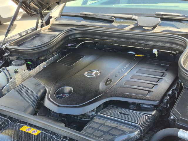 Certified 2024 Mercedes-Benz GLS 450 4MATIC image 22