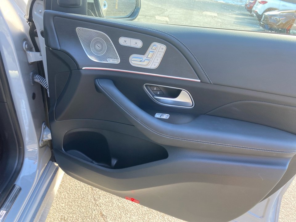 Certified 2024 Mercedes-Benz GLE 53 AMG 4MATIC image 31