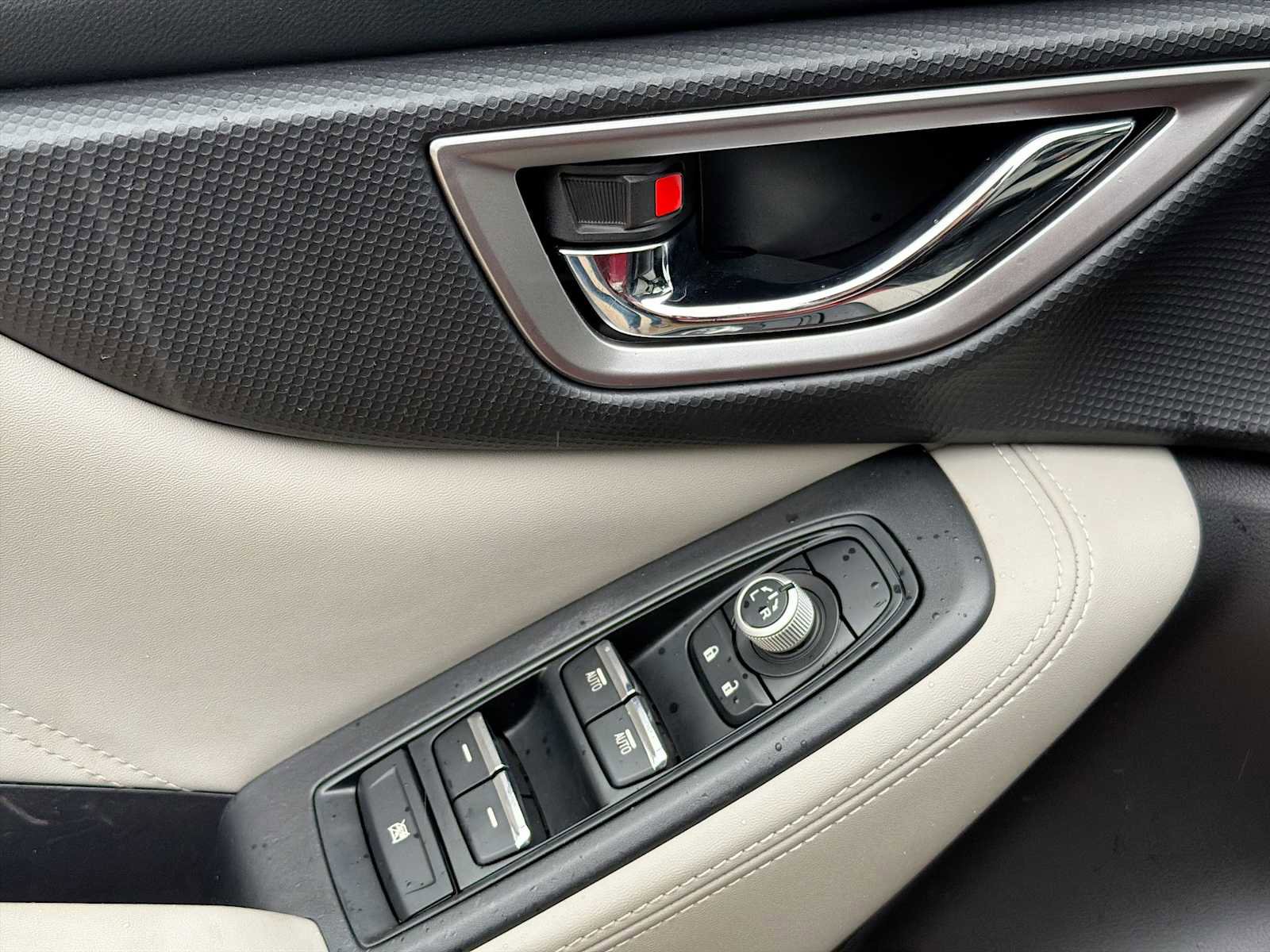 Used 2019 Subaru Forester Limited image 14