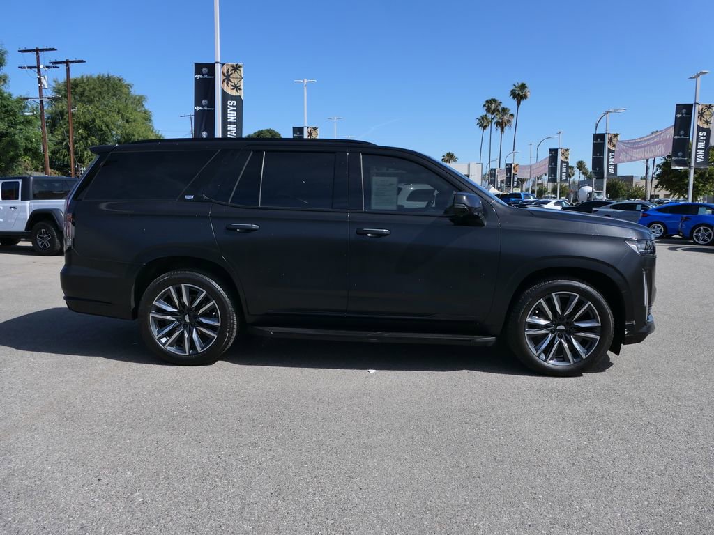 Used 2024 Cadillac Escalade Sport Platinum AWD/4WD image 3