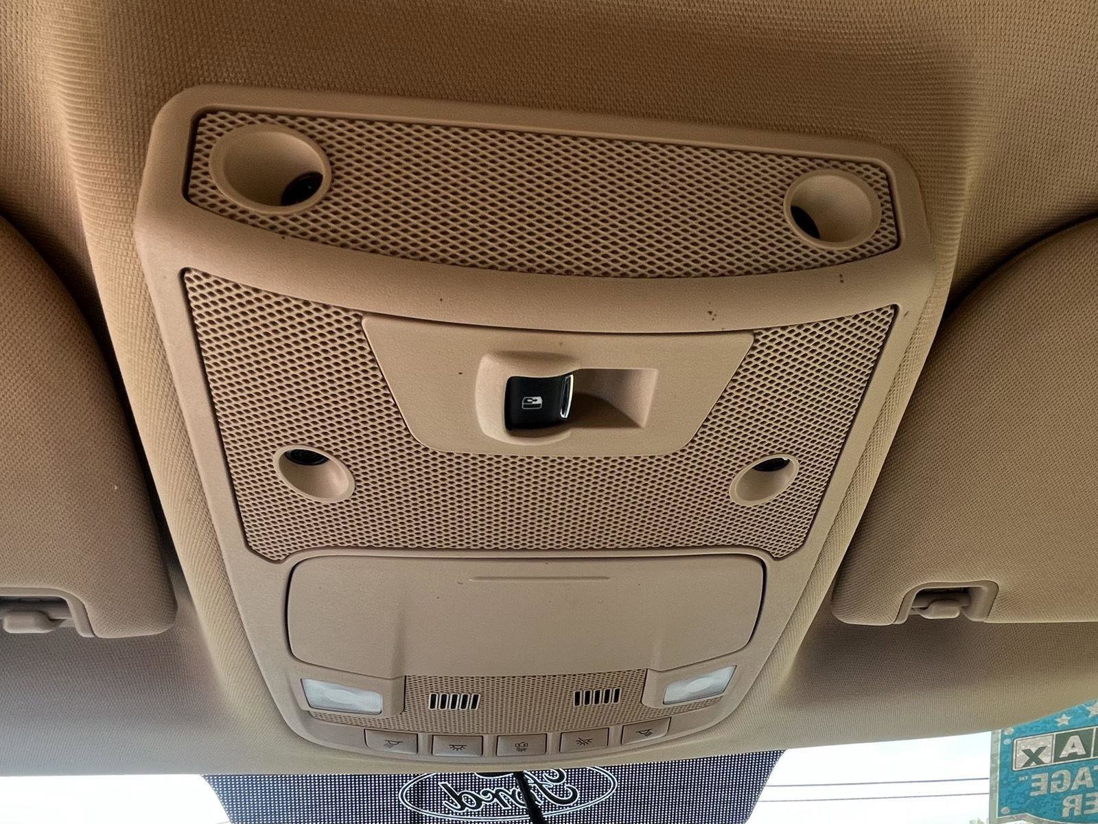 Used 2017 Ford F150 Lariat w/ Equipment Group 501A Mid AWD/4WD image 9