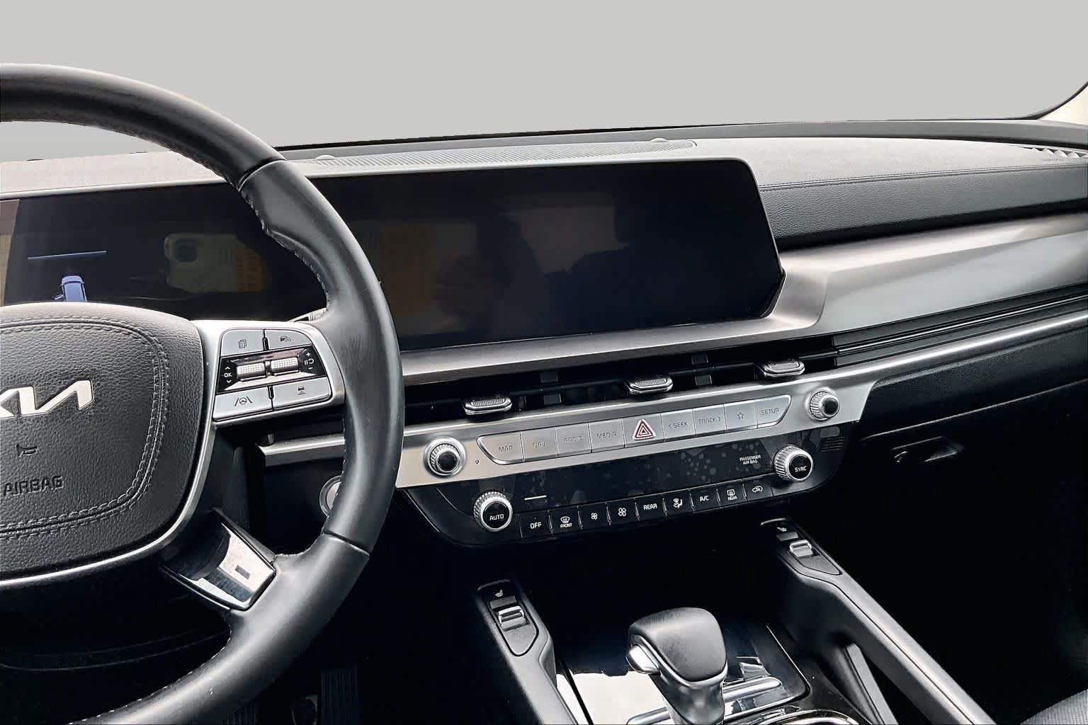 Used 2023 Kia Telluride S w/ S Sunroof Package AWD/4WD image 7