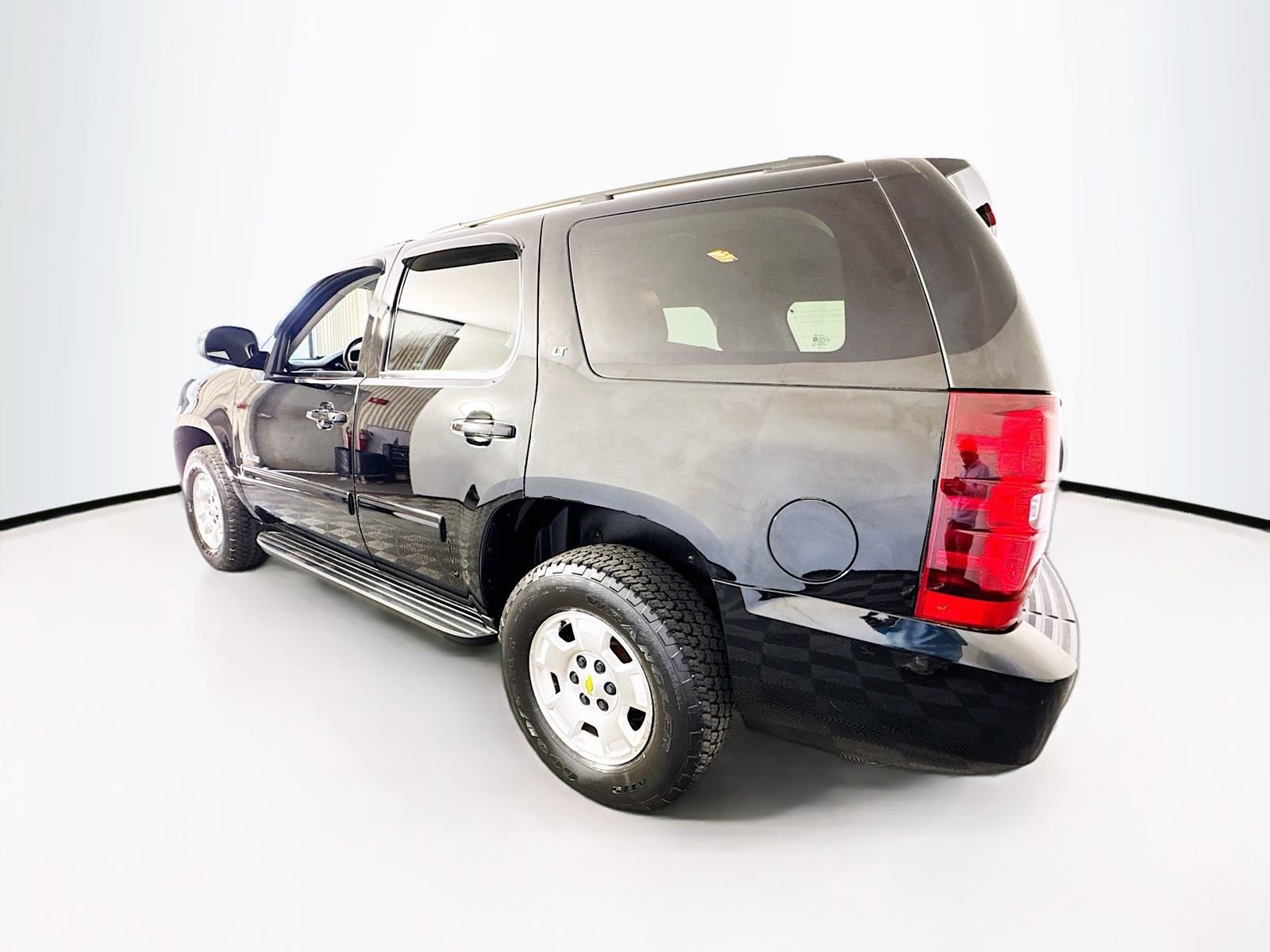 Used 2013 Chevrolet Tahoe LT AWD/4WD image 5