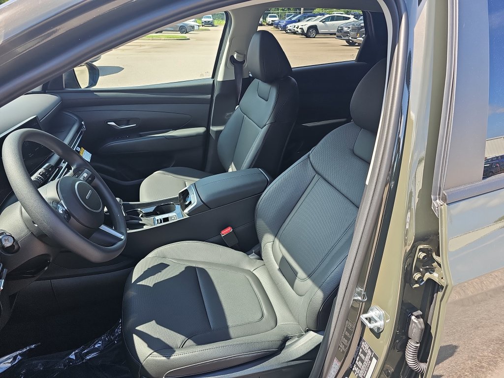 New 2026 Hyundai Tucson SEL Plus AWD/4WD image 16