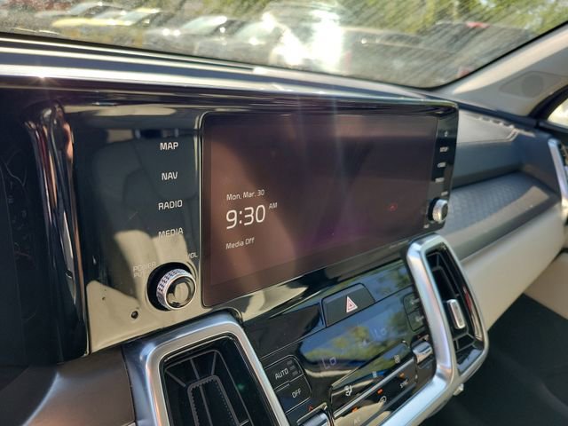 Used 2022 Kia Sorento SX image 21