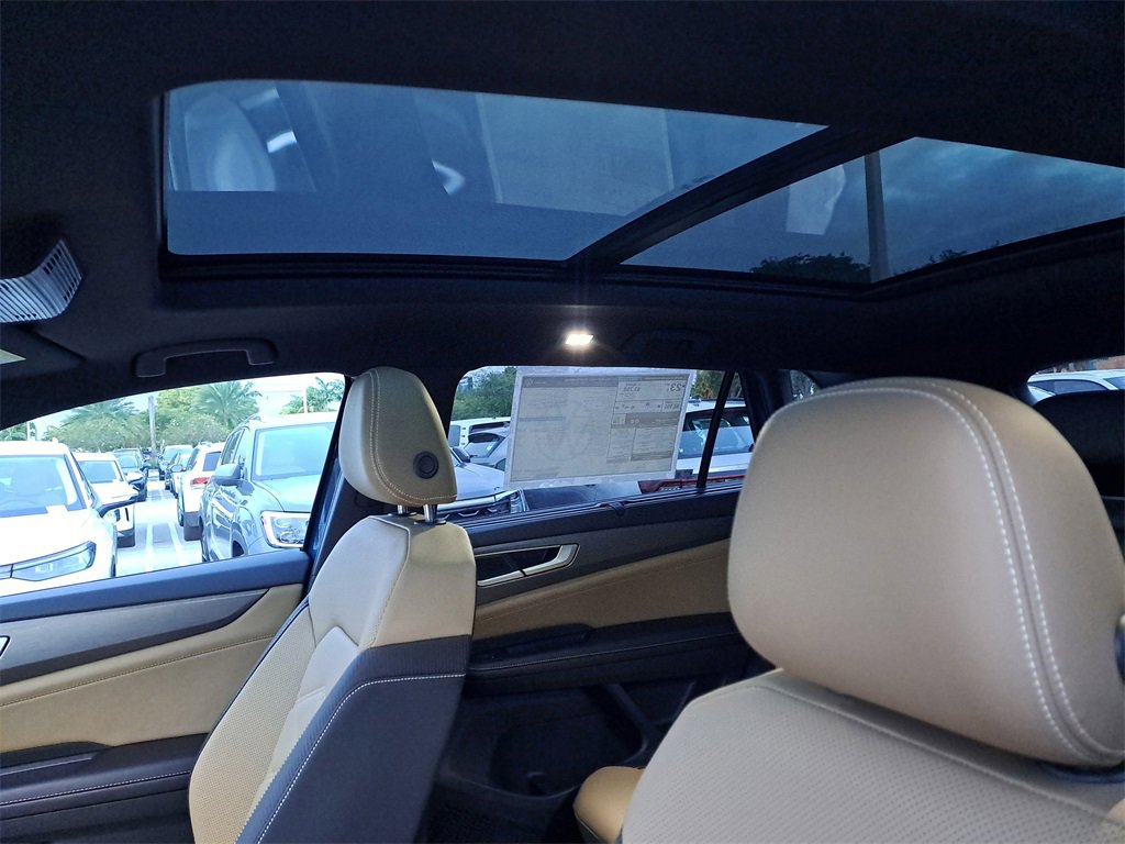 New 2026 Volkswagen Atlas Cross Sport SE image 8