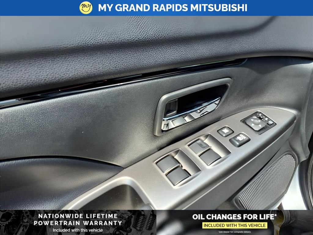 New 2025 Mitsubishi Outlander Sport SE image 14