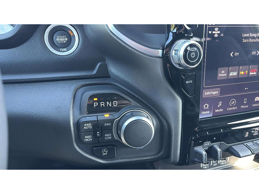 Used 2025 RAM 1500 Big Horn AWD/4WD image 18