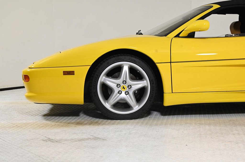 Used 1995 Ferrari F355 Spider image 25