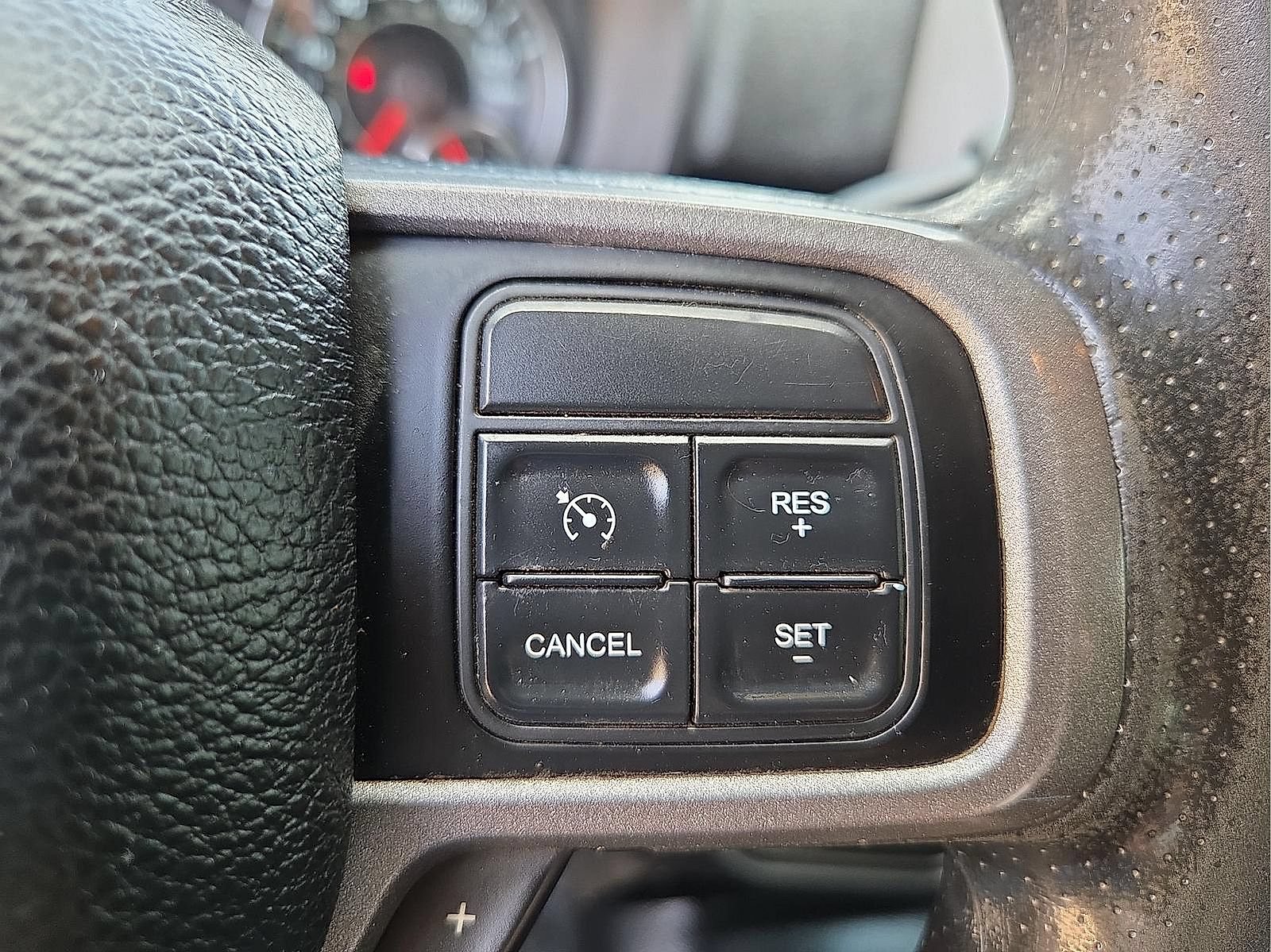 Used 2022 RAM 5500 Tradesman w/ Chrome Appearance Group AWD/4WD image 18