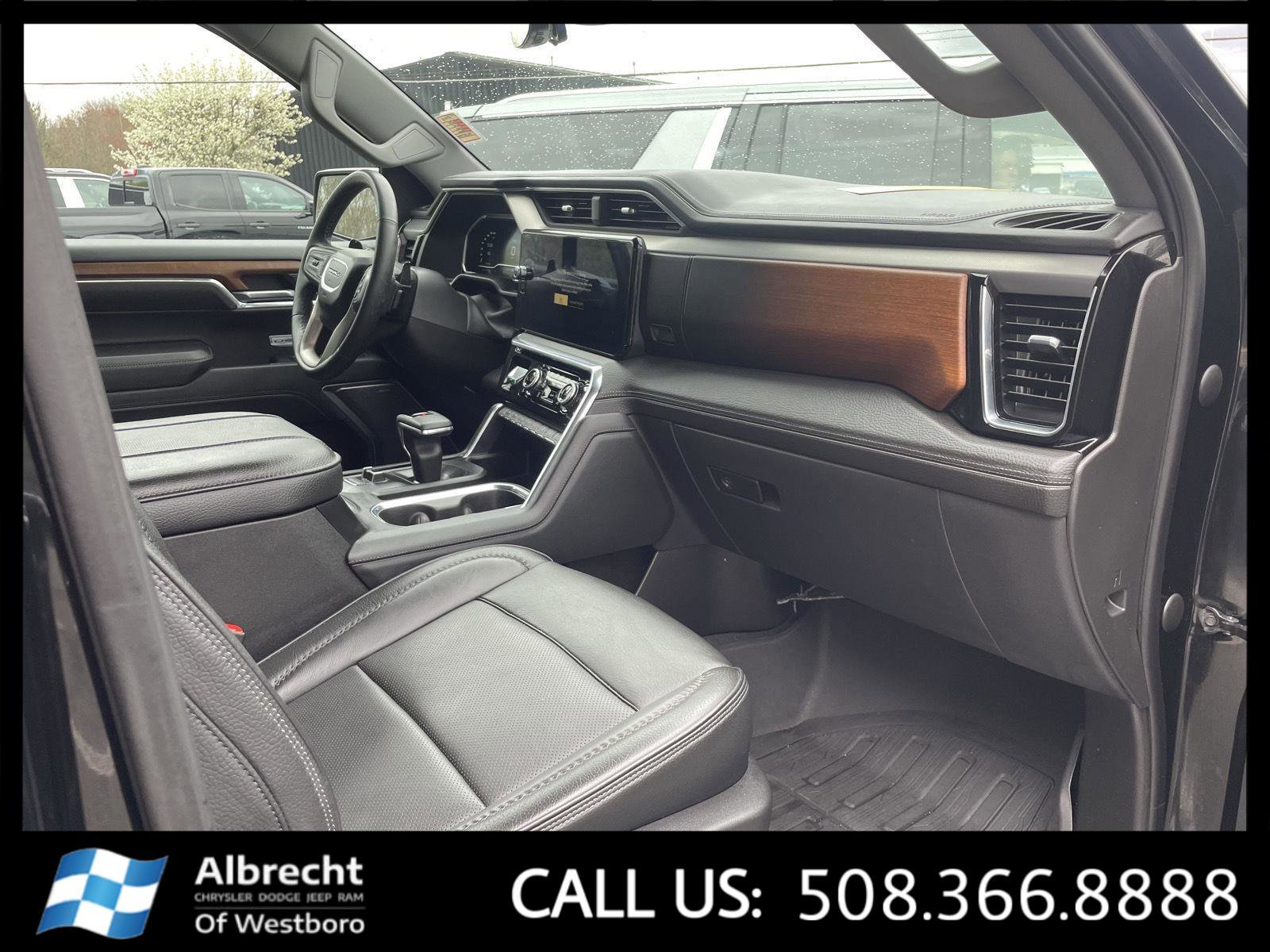 Used 2023 GMC Sierra 1500 Denali w/ Technology Package image 18