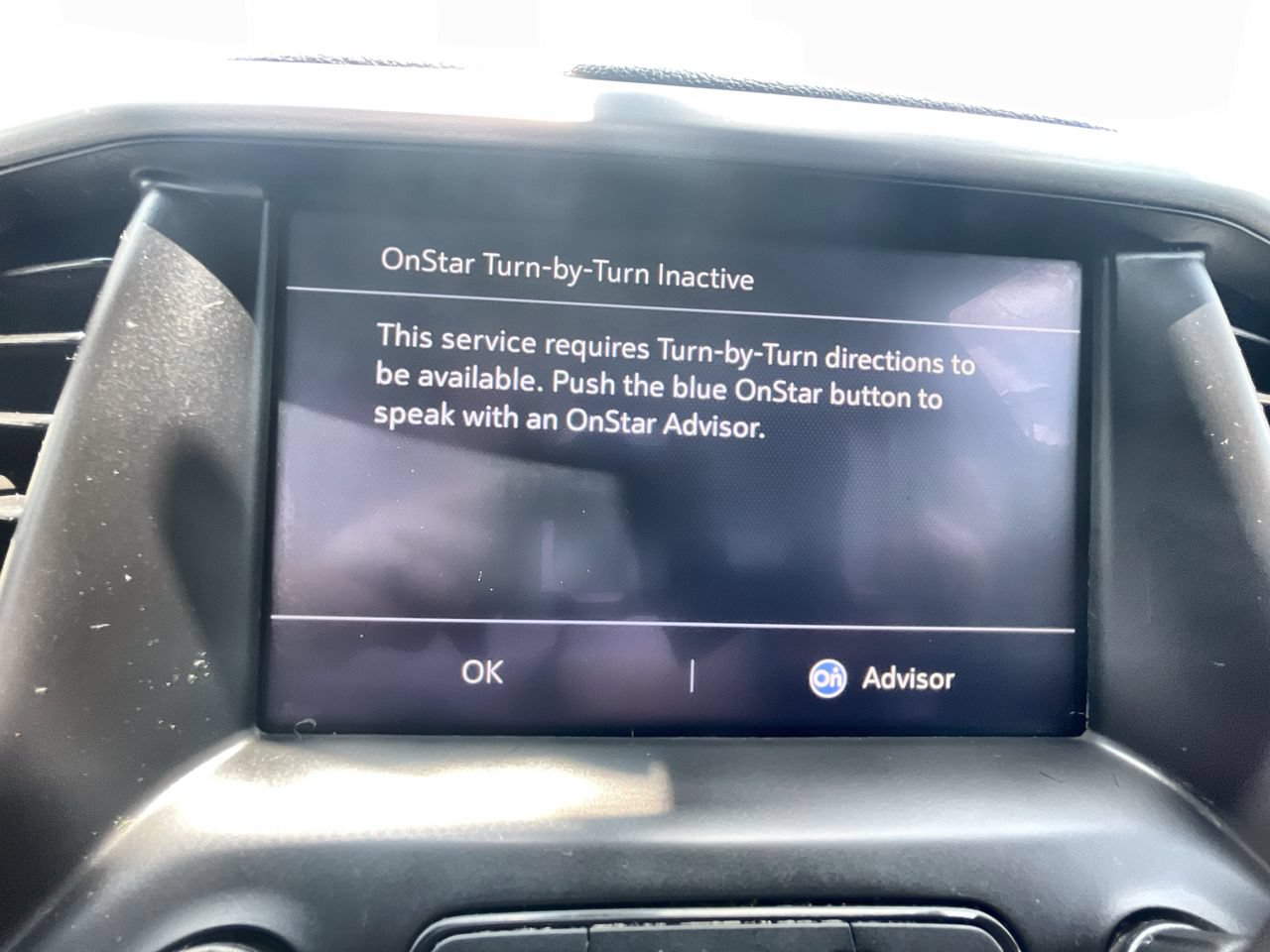 Used 2023 GMC Acadia SLE FWD image 14
