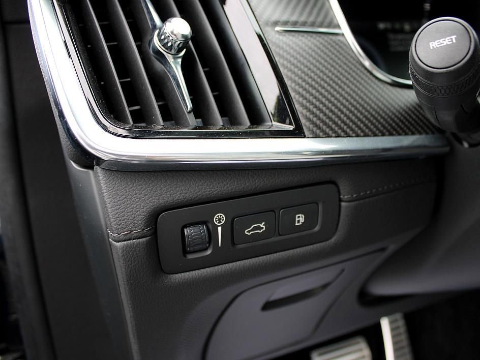 Used 2021 Polestar Polestar 1 image 23