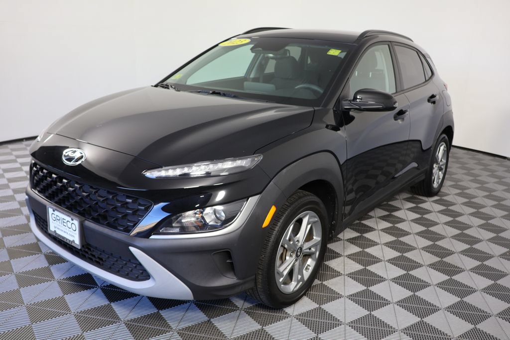 Used 2023 Hyundai Kona SEL w/ Cargo Package AWD/4WD image 4