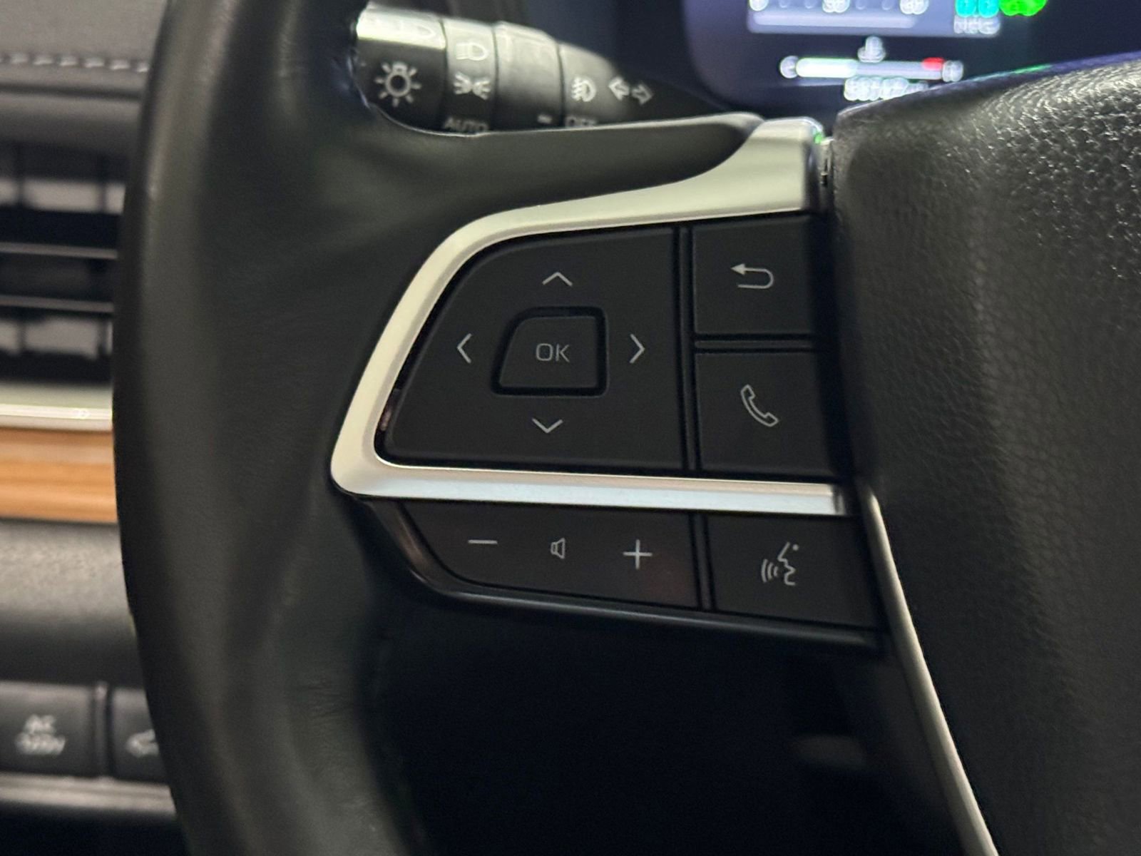 Used 2024 Toyota Grand Highlander Limited image 36